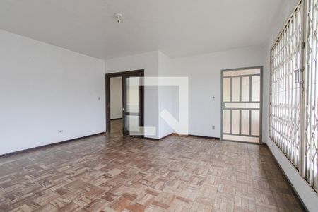 Sala de Estar de casa para alugar com 4 quartos, 150m² em Bacacheri, Curitiba