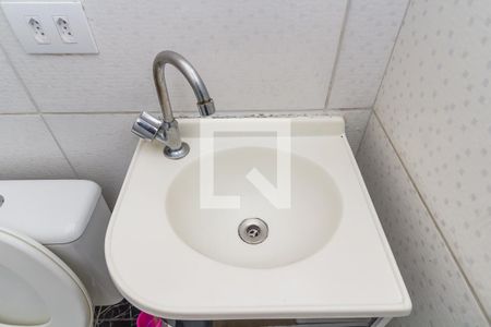 Lavabo de casa de condomínio para alugar com 2 quartos, 85m² em Vila Perracini, Poá