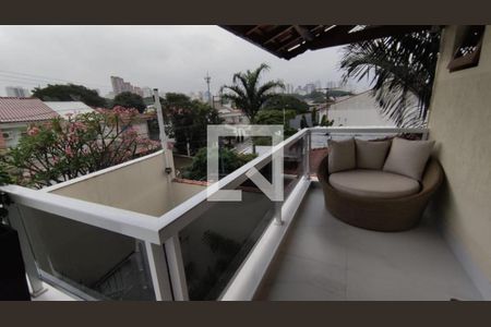 Casa à venda com 4 quartos, 308m² em Parque Colonial, São Paulo