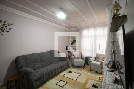 Sala de casa à venda com 3 quartos, 138m² em Vila Mercedes, São Paulo