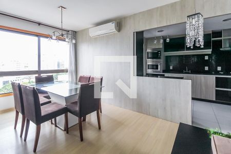 Sala de apartamento para alugar com 3 quartos, 86m² em Passo da Areia, Porto Alegre