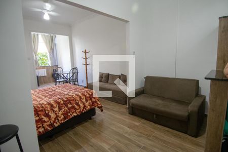 Sala/Quarto de apartamento à venda com 1 quarto, 37m² em Copacabana, Rio de Janeiro