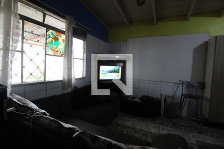 Sala de Estar de casa à venda com 4 quartos, 350m² em Mathias Velho, Canoas