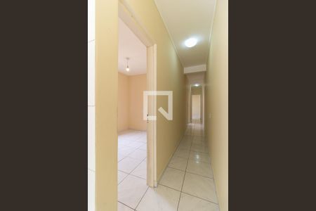 Corredor de casa para alugar com 3 quartos, 98m² em Vila da Saúde, São Paulo