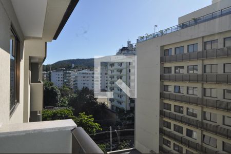 Vista da Sala de apartamento para alugar com 1 quarto, 40m² em Freguesia de Jacarepaguá, Rio de Janeiro