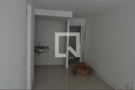 Sala de apartamento para alugar com 1 quarto, 40m² em Freguesia de Jacarepaguá, Rio de Janeiro