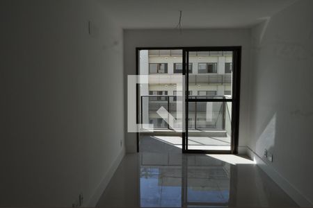 Sala de apartamento para alugar com 1 quarto, 40m² em Freguesia de Jacarepaguá, Rio de Janeiro