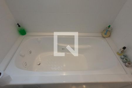 Apartamento para alugar com 120m², 2 quartos e 2 vagas Apartamento para alugar com 120m², 2 quartos e 2 vagasBanheiro da Suíte