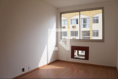 Quarto 1 de apartamento para alugar com 2 quartos, 60m² em Méier, Rio de Janeiro