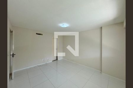 Suíte de apartamento para alugar com 3 quartos, 133m² em Recreio dos Bandeirantes, Rio de Janeiro