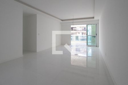 Sala de apartamento para alugar com 3 quartos, 133m² em Recreio dos Bandeirantes, Rio de Janeiro