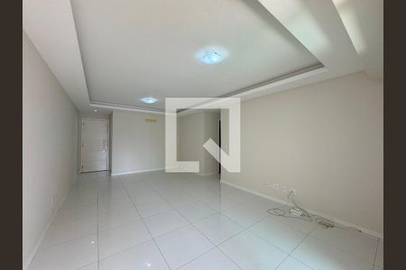 Sala de apartamento para alugar com 3 quartos, 133m² em Recreio dos Bandeirantes, Rio de Janeiro