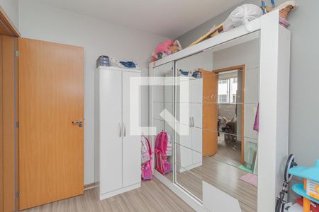 Quarto 2 de apartamento para alugar com 2 quartos, 47m² em Rubem Berta, Porto Alegre