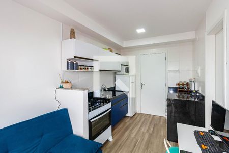 Sala/Cozinha/Lavanderia de apartamento à venda com 1 quarto, 28m² em Vila Ema, São Paulo