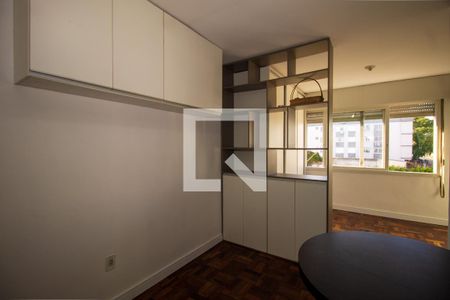 Sala de kitnet/studio à venda com 1 quarto, 27m² em Jardim Botânico, Porto Alegre