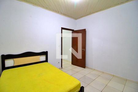 Quarto 2 de casa à venda com 2 quartos, 70m² em Vila Lutécia, Santo André