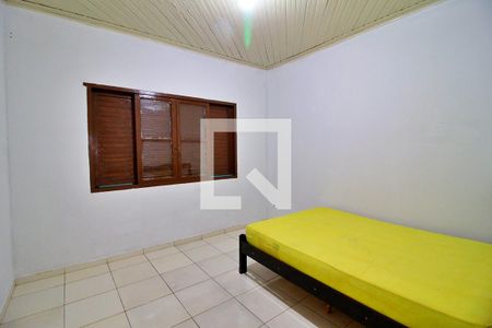 Quarto 2 de casa para alugar com 2 quartos, 70m² em Vila Lutécia, Santo André