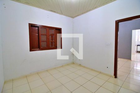 Quarto 1 de casa para alugar com 2 quartos, 70m² em Vila Lutécia, Santo André