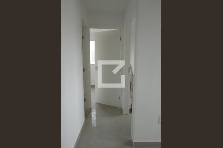 Corredor de apartamento para alugar com 2 quartos, 42m² em Guaratiba, Rio de Janeiro