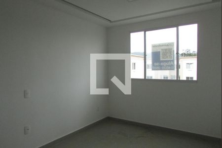 Apartamento para alugar com 42m², 2 quartos e 1 vagaSala