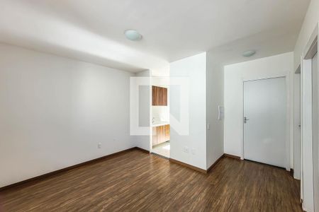 Sala de Estar de apartamento para alugar com 2 quartos, 43m² em Jardim Maria Estela, São Paulo