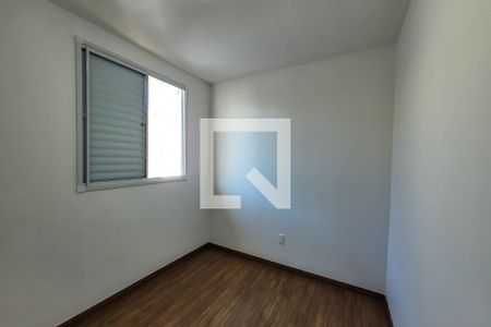 Quarto 2 de apartamento para alugar com 2 quartos, 43m² em Jardim Maria Estela, São Paulo