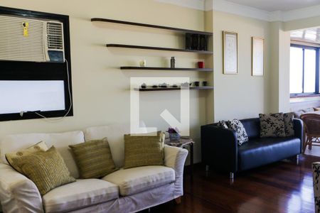 Sala de apartamento para alugar com 2 quartos, 94m² em Barra da Tijuca, Rio de Janeiro