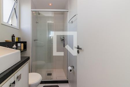 Banheiro da Suíte de apartamento à venda com 3 quartos, 74m² em Camaquã, Porto Alegre