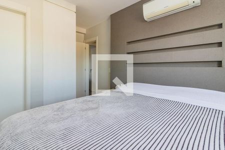 Suíte de apartamento à venda com 3 quartos, 74m² em Camaquã, Porto Alegre