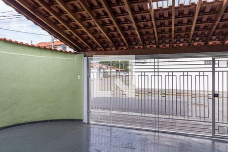 Vista da Sala de casa para alugar com 3 quartos, 117m² em Vila Industrial, Mogi das Cruzes