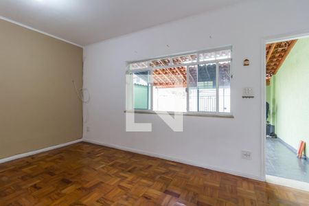 Sala de casa para alugar com 3 quartos, 117m² em Vila Industrial, Mogi das Cruzes