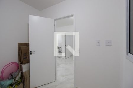 Quarto 1 de apartamento para alugar com 2 quartos, 34m² em Vila Pierina, São Paulo