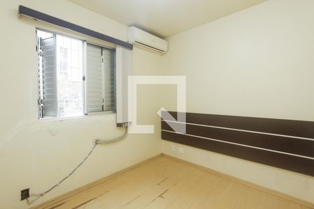 Quarto 2 de apartamento para alugar com 2 quartos, 50m² em Sarandi, Porto Alegre