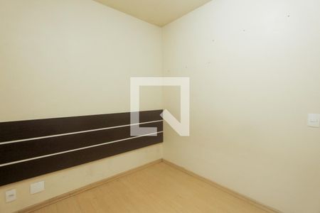 Quarto 2 de apartamento para alugar com 2 quartos, 50m² em Sarandi, Porto Alegre