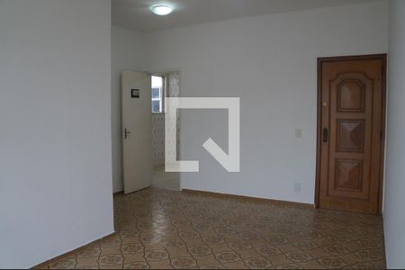 Sala de apartamento para alugar com 3 quartos, 65m² em Quintino Bocaiúva, Rio de Janeiro