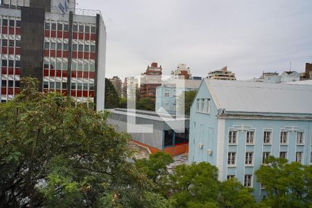 Vista de apartamento à venda com 3 quartos, 425m² em Floresta, Porto Alegre