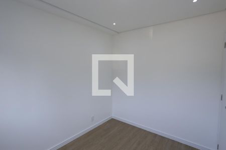 Quarto 1 de apartamento para alugar com 2 quartos, 33m² em Vila Pierina, São Paulo