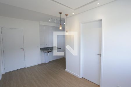 Sala de apartamento para alugar com 2 quartos, 33m² em Vila Pierina, São Paulo