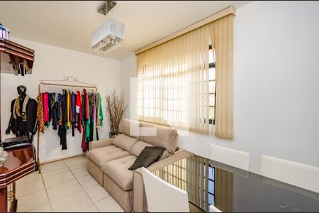 Sala de apartamento à venda com 2 quartos, 89m² em Nova Suíça, Belo Horizonte