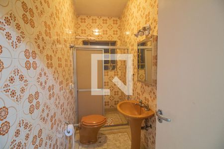 Casa à venda com 550m², 4 quartos e 8 vagas Casa à venda com 550m², 4 quartos e 8 vagasSuíte