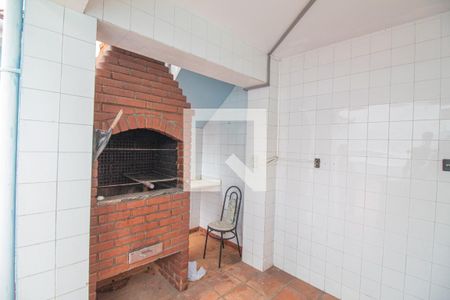 Casa à venda com 550m², 4 quartos e 8 vagas Casa à venda com 550m², 4 quartos e 8 vagasChurrasqueira