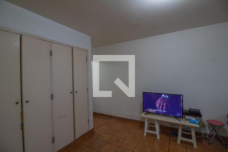 Casa à venda com 550m², 4 quartos e 8 vagas Casa à venda com 550m², 4 quartos e 8 vagasQuarto 3