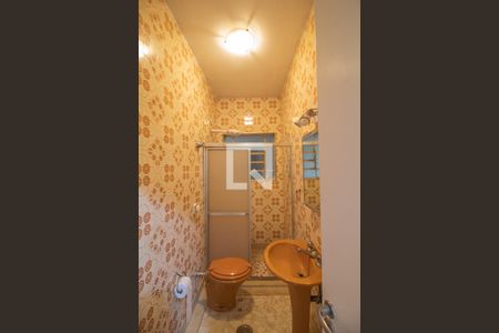 Casa à venda com 550m², 4 quartos e 8 vagas Casa à venda com 550m², 4 quartos e 8 vagasSuíte