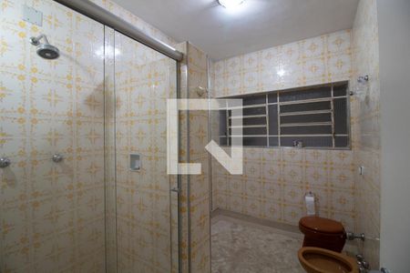 Casa à venda com 550m², 4 quartos e 8 vagas Casa à venda com 550m², 4 quartos e 8 vagasBanheiro