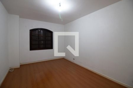 Casa à venda com 550m², 4 quartos e 8 vagas Casa à venda com 550m², 4 quartos e 8 vagasSuíte