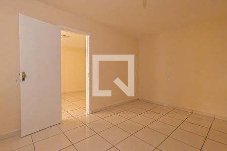 Quarto de casa para alugar com 1 quarto, 40m² em Jardim Palmira, Guarulhos