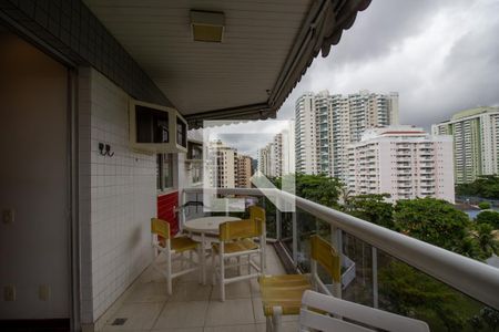 Varanda de apartamento para alugar com 3 quartos, 105m² em Recreio dos Bandeirantes, Rio de Janeiro