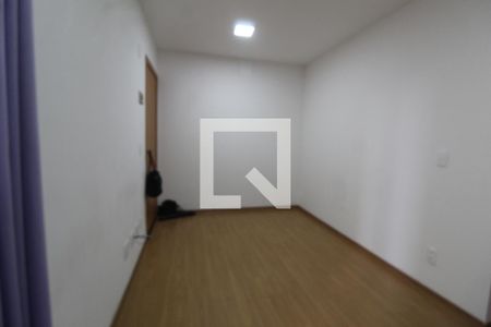 Sala de Estar de apartamento à venda com 2 quartos, 42m² em Estância Velha, Canoas