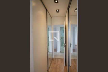 Closet de apartamento à venda com 3 quartos, 100m² em Alto de Pinheiros, São Paulo