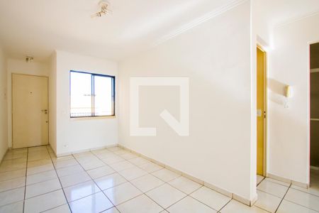 Sala de apartamento para alugar com 2 quartos, 54m² em Vila Scarpelli, Santo André